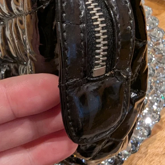 CHANEL Vintage Patent Leather Slit Pocket Shoulder Bag w COA - Picture 6 of 16